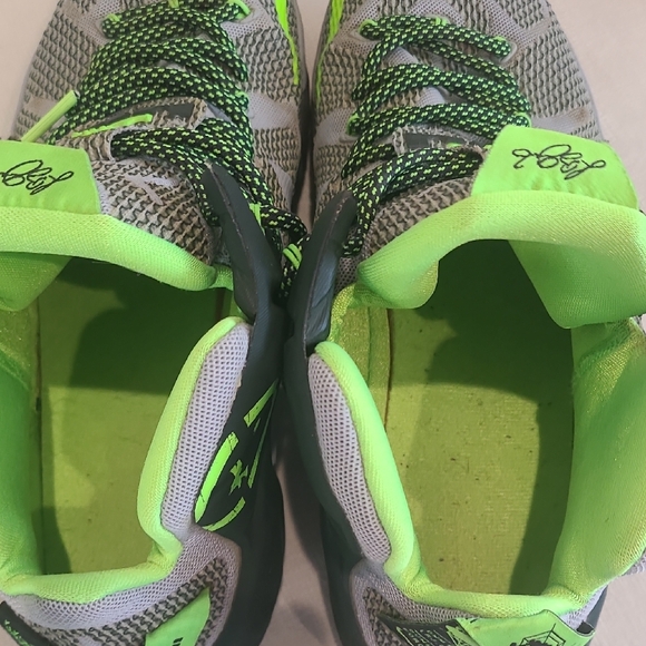 Lebron James Dunk Force Nike Gray and Neon Green Basketball Sneakers Size 12 - Picture 4 of 6
